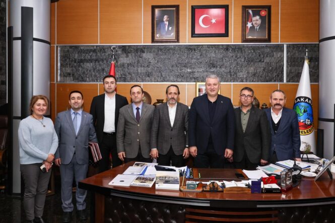 Serdivan Belediyesi ile Hizmet-İş Sendikası Arasında İmzalanan Toplu İş Sözleşmesi Çalışanlara Ek Haklar Getiriyor