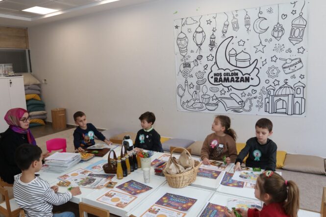 Serdivan Çocuk Akademisi’nde Ramazan Okulu Atölyeleriyle Çocuklar Değerlerle Buluşuyor