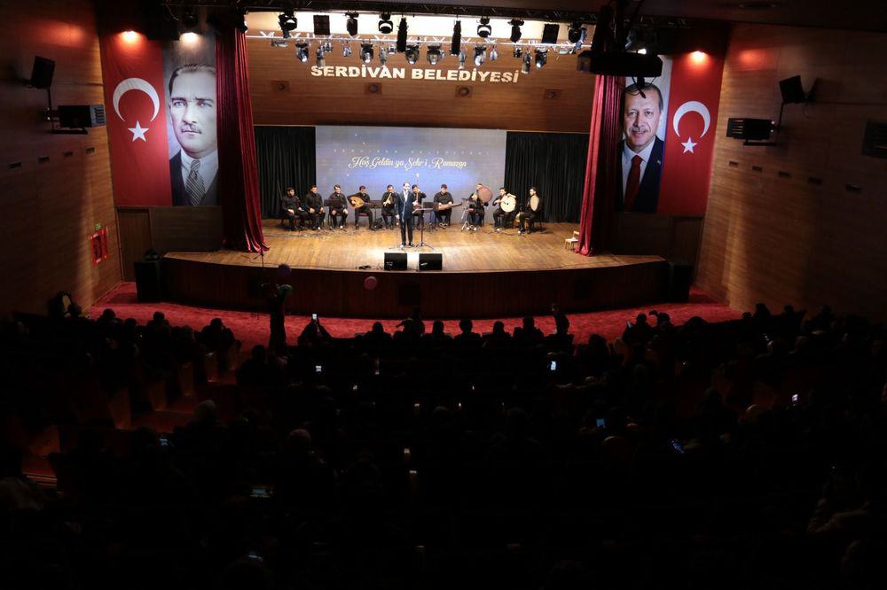 Serdivan’da Ramazan Ayı, Geleneksel Tiyatro ve Tasavvuf Müziğiyle Anlam Kazandı