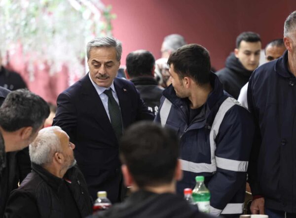 Yusuf Alemdar Hendek’te Tamamlanan Yol ve Yeni Altyapı ile Gençlik Projelerini Duyurdu
