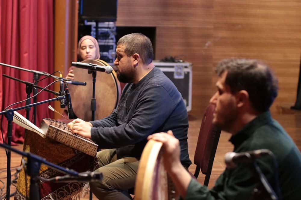 Sedat Anar, Serdivan’da Ramazan Ayına Özel Konseriyle Vatandaşlardan Tam Not Aldı