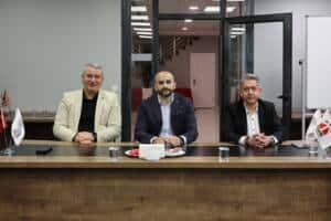 Serdivan’da Belediye Projeleri ve İlçenin Gelişim Vizyonu Sakarya GİAD Programında Değerlendirildi