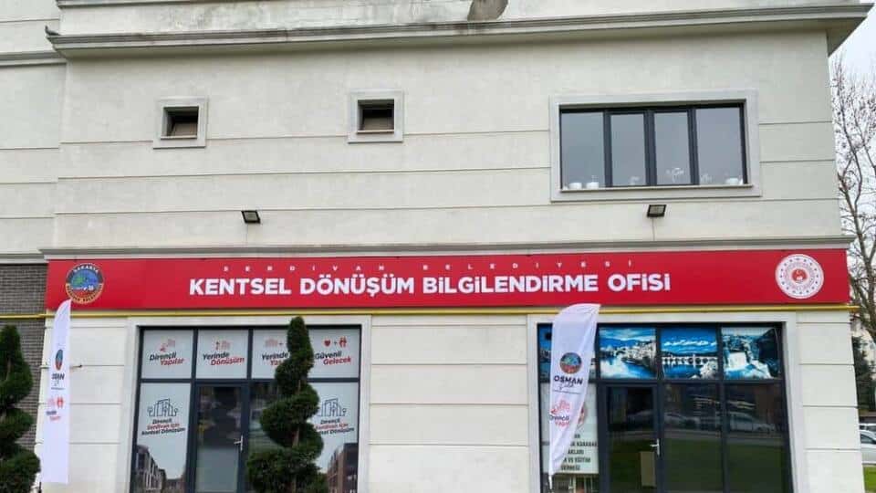 Serdivan’da Kentsel Dönüşümde Detaylı Envanter ve Bilgilendirme Ofisi Öne Çıkıyor