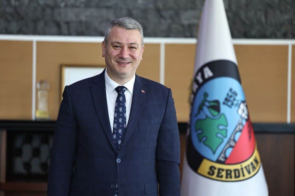Serdivan’da Başkan Osman Çelik’ten 1 Mayıs’ta Emekçiye Saygı ve Adil Paylaşım Mesajı