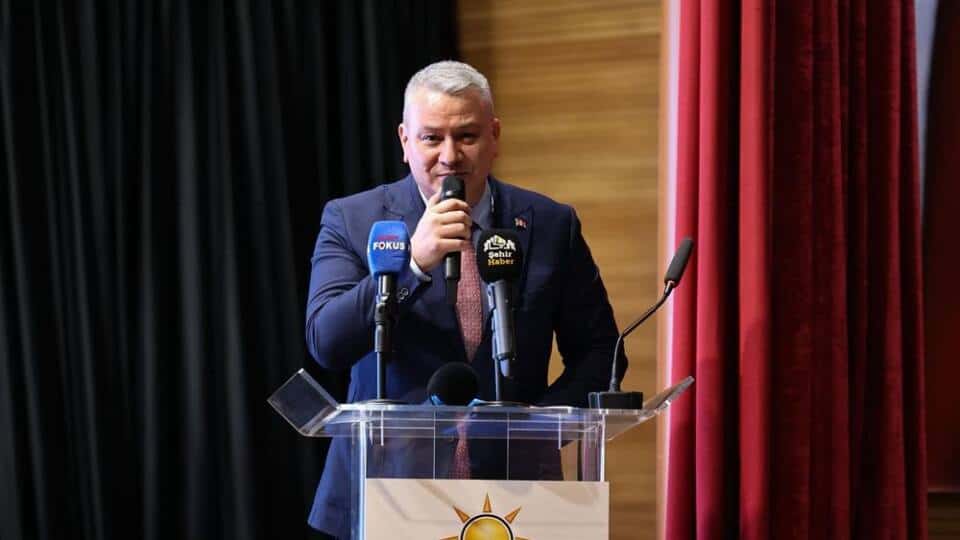 Serdivan’da İki Yılda Hayata Geçen Belediye Hizmetleri ve Mahallelerdeki Yenilikler Değerlendirildi